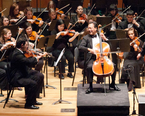 Yo-Yo Ma performs with the SUNY Fredonia College Symphony Orchestra.