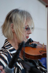 Carolyn Dutton on violin